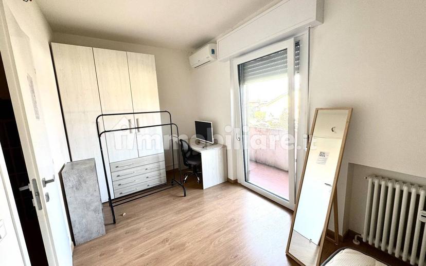 Appartamento via Lazzaro Spallanzani 3, Borgo Roma, Verona