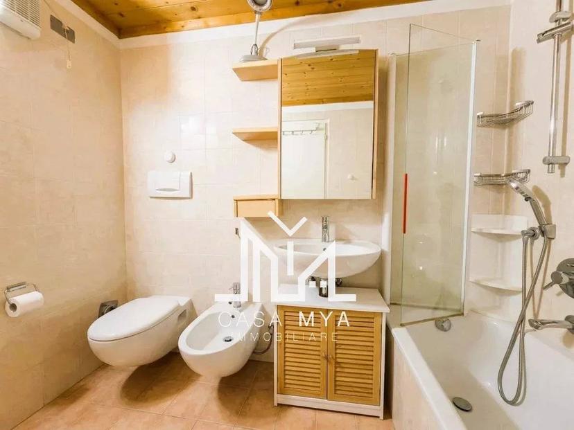 Trilocale buono stato, quarto piano, Laives — foto 3 di 17