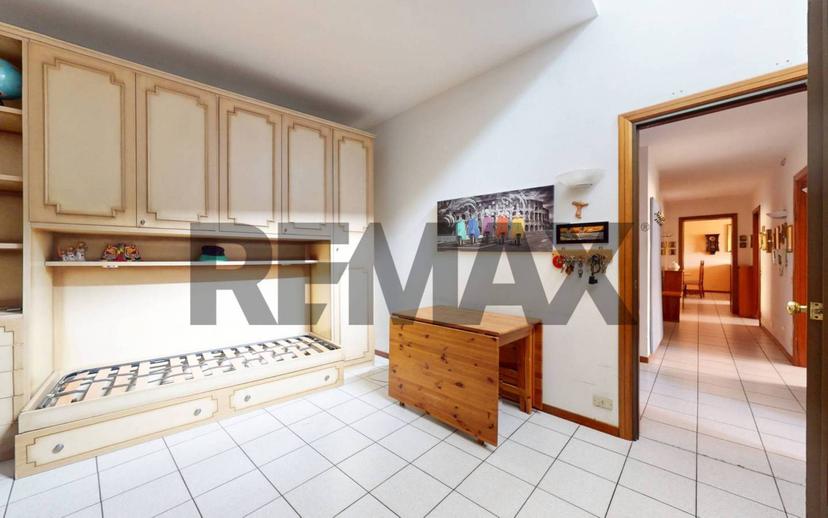 Quadrilocale piazza Mazzini 5, Centro, Casatenovo — foto 16 di 22