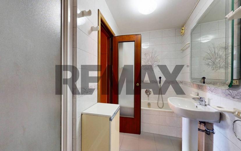 Quadrilocale piazza Mazzini 5, Centro, Casatenovo — foto 2 di 22
