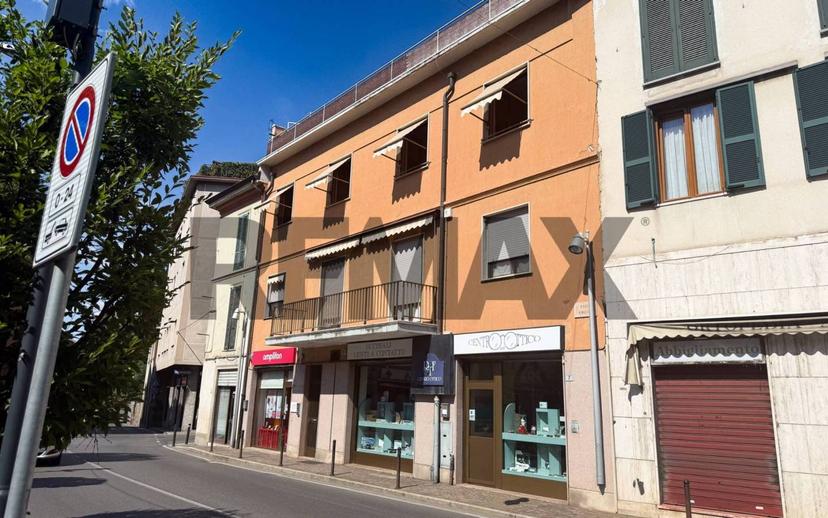 Quadrilocale piazza Giuseppe Mazzini 5, Centro, Casatenovo — foto 11 di 19