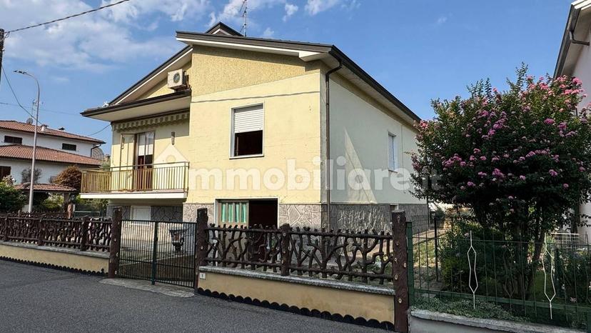 Villa unifamiliare, buono stato, 140 m², Centro, Pontenure — foto 4 di 16