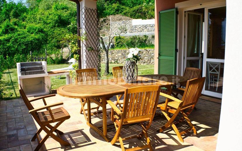 Villa bifamiliare Strada Provinciale di Fosdinovo, Fosdinovo — foto 9 di 20