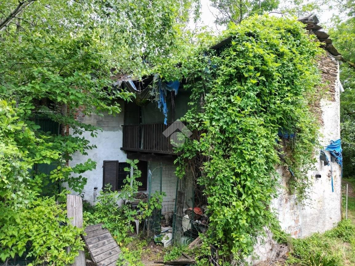 Rustico via Bricco Margaria 12, Barge