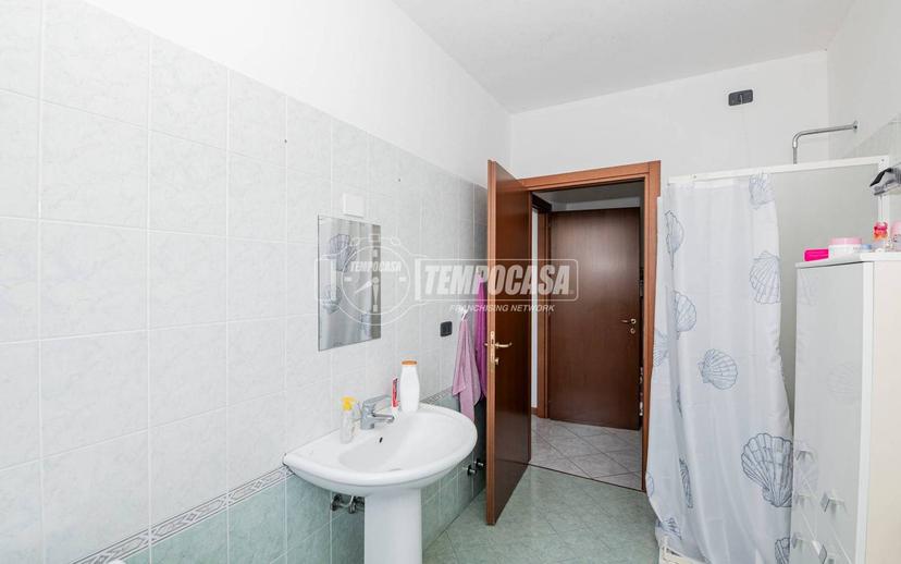 Bilocale via Vittorio Veneto 13/c, Salerano sul Lambro — foto 12 di 16