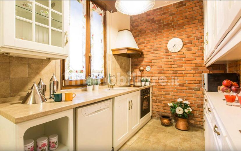 Villa unifamiliare via Alessandro Manzoni 17, Centro, Sulbiate — foto 3 di 20