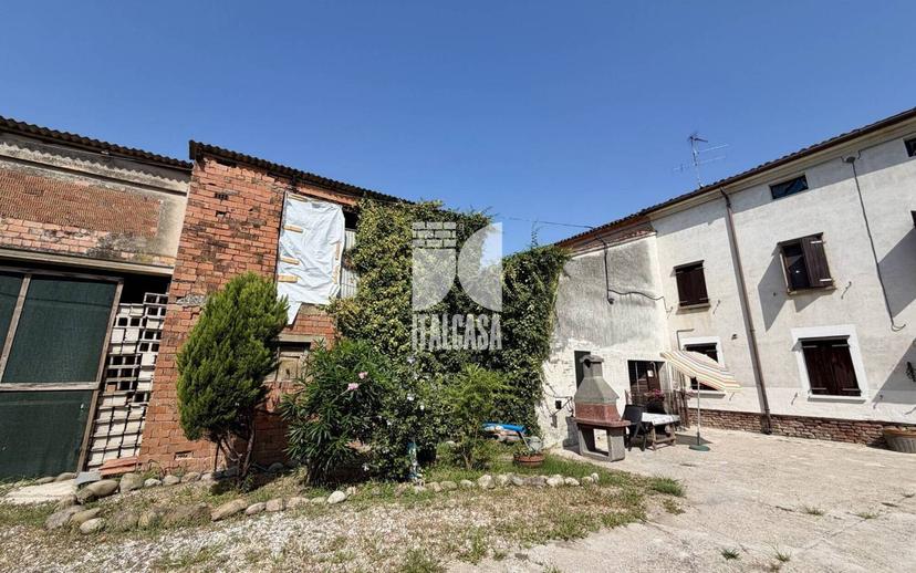 Villa bifamiliare via strada Crociare, Centro, San Benedetto Po — foto 20 di 50