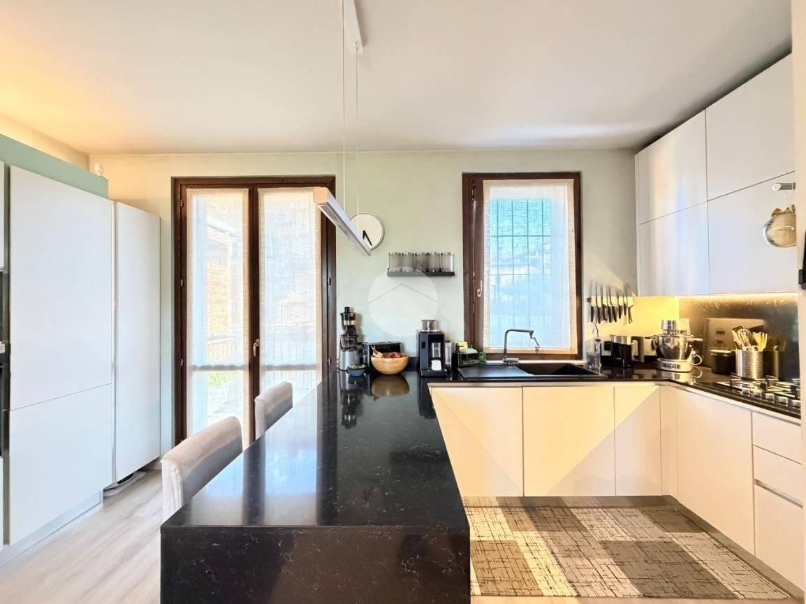 Villa a schiera via palmiro togliatti 17, Mairano