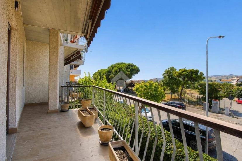 Quadrilocale via Pietro Nenni 19, Centro, Roseto degli Abruzzi — foto 18 di 29