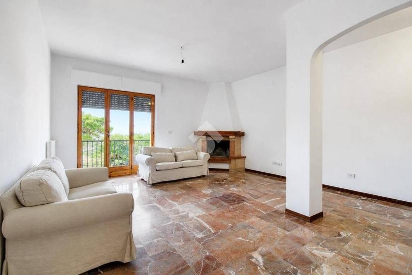 Quadrilocale via Pietro Nenni 19, Centro, Roseto degli Abruzzi — foto 13 di 29