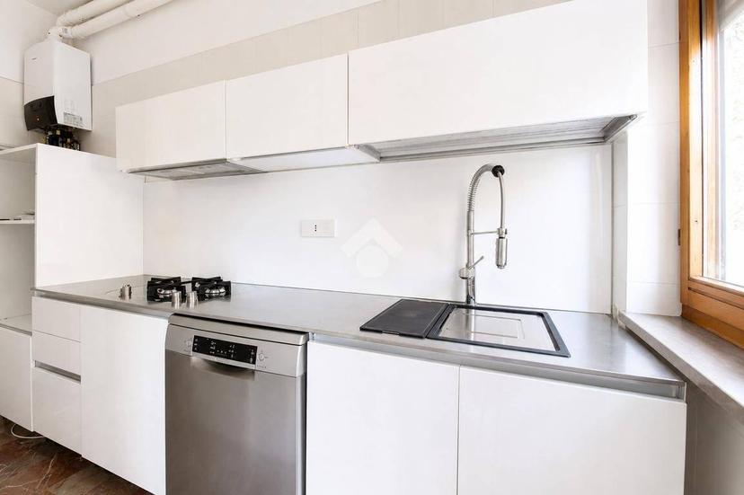 Quadrilocale via Pietro Nenni 19, Centro, Roseto degli Abruzzi — foto 22 di 29