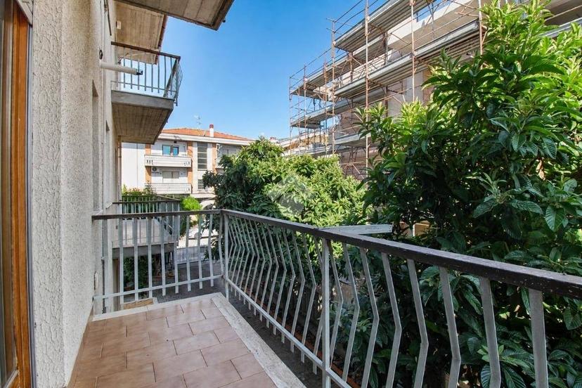 Quadrilocale via Pietro Nenni 19, Centro, Roseto degli Abruzzi — foto 24 di 29