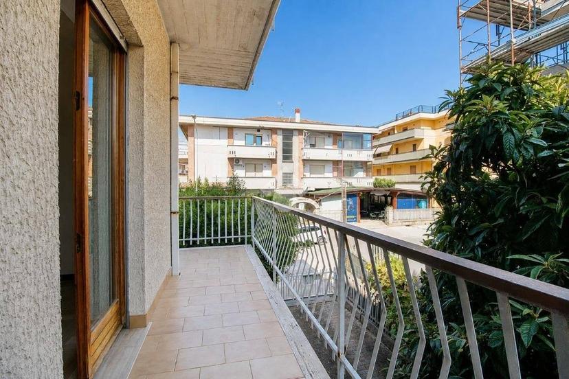 Quadrilocale via Pietro Nenni 19, Centro, Roseto degli Abruzzi — foto 8 di 29