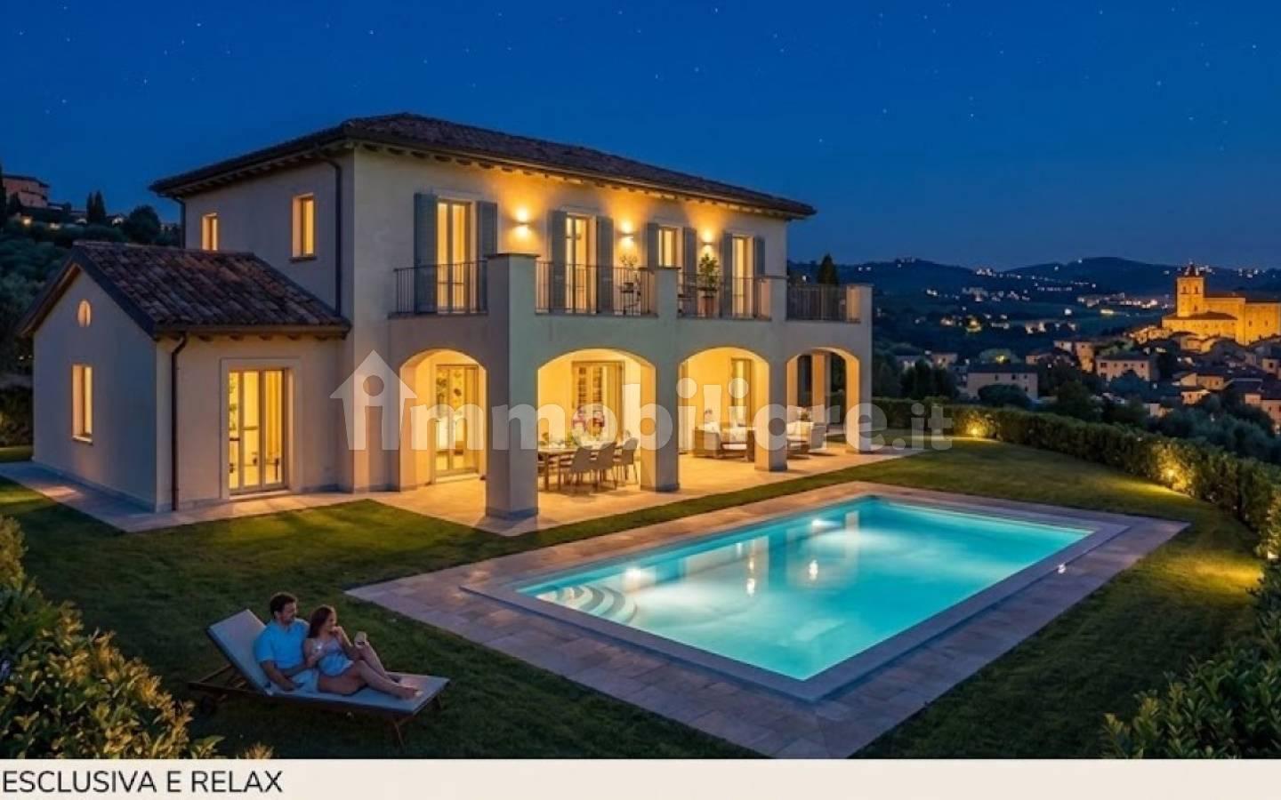 Villa unifamiliare, ottimo stato, 350 m², Centro, Castiglione delle Stiviere