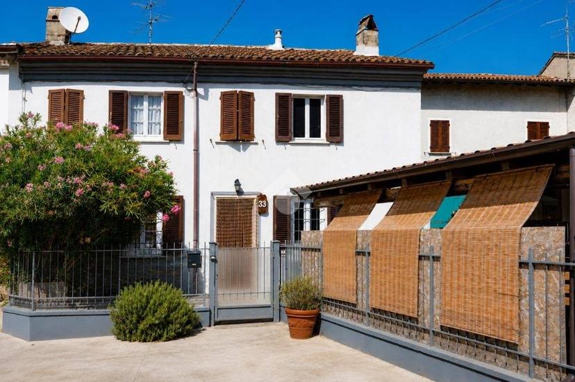 Casa colonica regione Casamassimini 33, Casamassimini, Stradella — foto 5 di 24