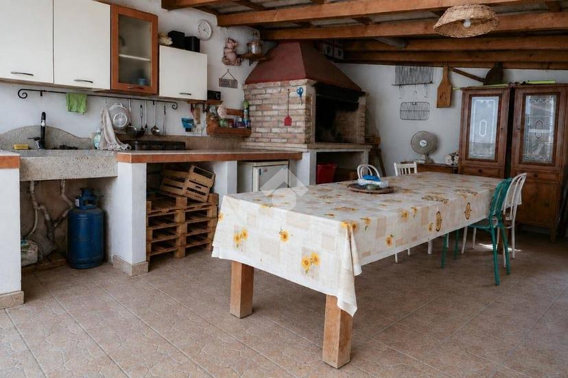 Casa colonica regione Casamassimini 33, Casamassimini, Stradella — foto 2 di 24