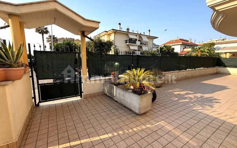 Quadrilocale via Monte Conero 46, Porto d'Ascoli, San Benedetto del Tronto — foto 13 di 27