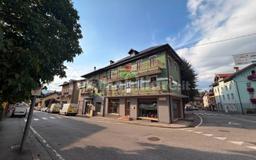 Quadrilocale viale Giuseppe Garibaldi 11, Centro, Asiago