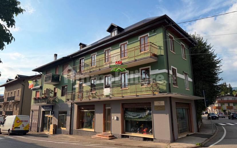 Quadrilocale viale Giuseppe Garibaldi 11, Centro, Asiago — foto 8 di 21