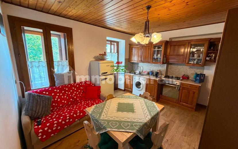 Quadrilocale viale Giuseppe Garibaldi 11, Centro, Asiago — foto 14 di 21