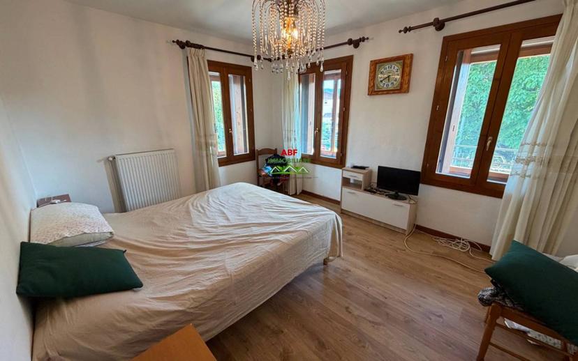 Quadrilocale viale Giuseppe Garibaldi 11, Centro, Asiago — foto 12 di 21
