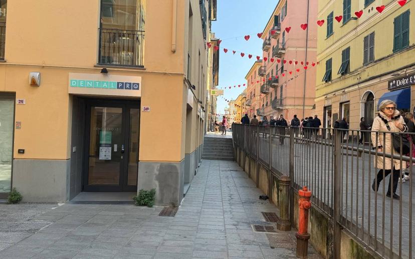 Bilocale via Sestri 251, Sestri Ponente, Genova