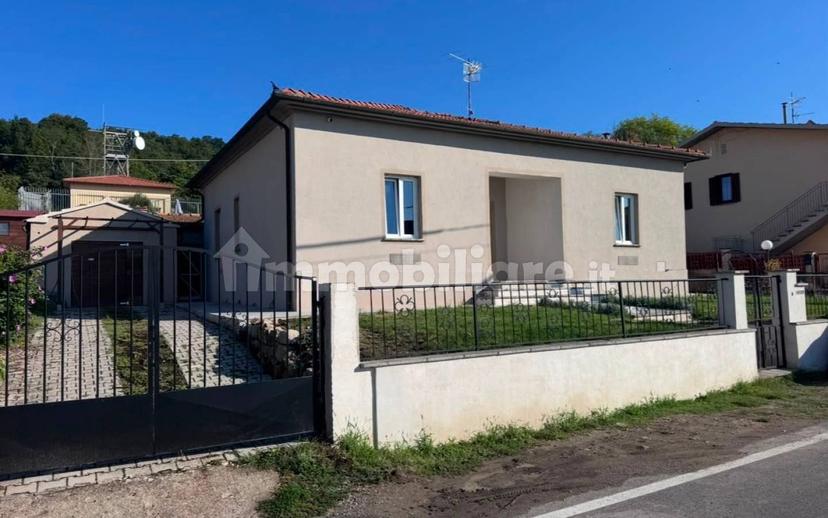 Villa unifamiliare via Giuseppe Garibaldi 70, Sassofortino, Roccastrada — foto 7 di 28