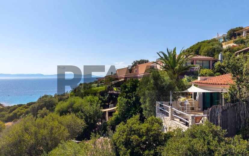 Villa a schiera via dei larici snc, Terra Mala, Geremeas, Quartu Sant'Elena