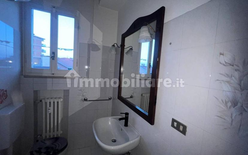 Trilocale viale Risorgimento 72, Ospedale - Villaggio Manenti, Reggio Emilia — foto 8 di 8