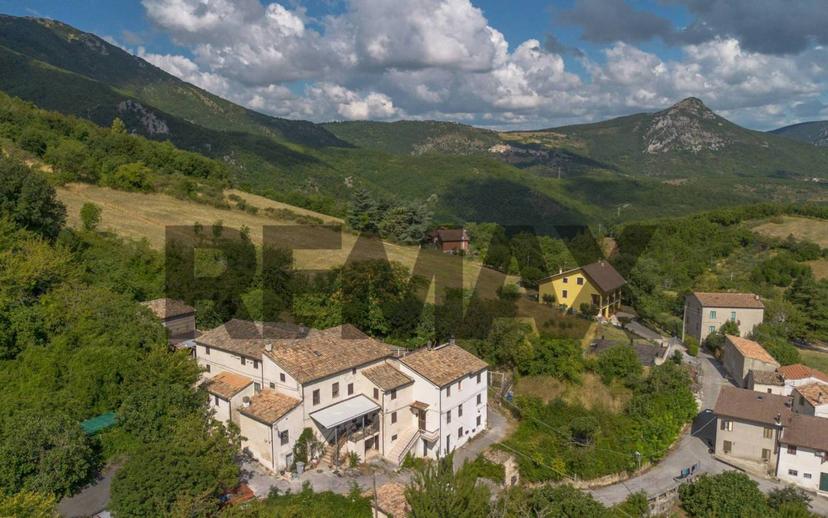 Terratetto plurifamiliare frazione San Giovanni 36, San Giovanni, Fabriano — foto 12 di 33