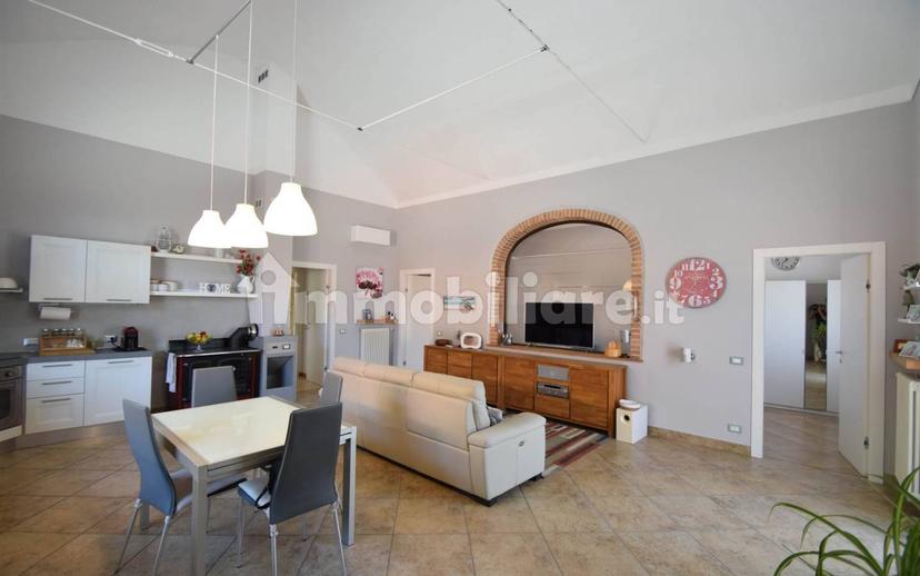 Terratetto unifamiliare 190 m², ottimo stato, Cerreto Landi, Carpaneto Piacentino — foto 8 di 26