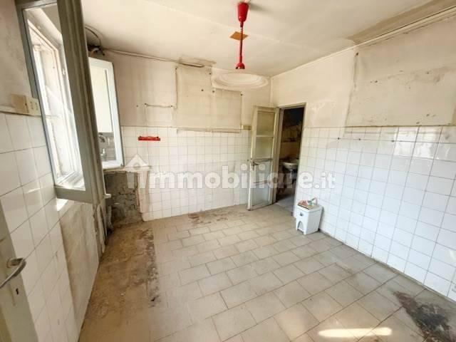 Terratetto unifamiliare 100 m², da ristrutturare, Centro, Casteggio — foto 7 di 9