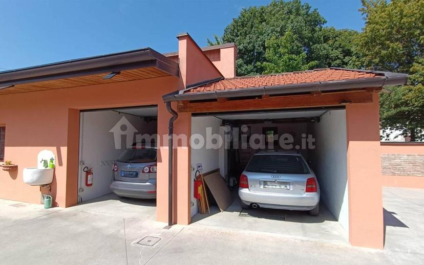 Terratetto unifamiliare 190 m², ottimo stato, Cerreto Landi, Carpaneto Piacentino — foto 2 di 26