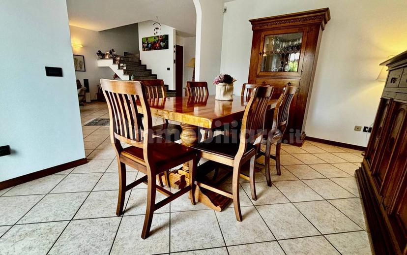Villa a schiera 5 locali, buono stato, Frattina, Pravisdomini — foto 10 di 31
