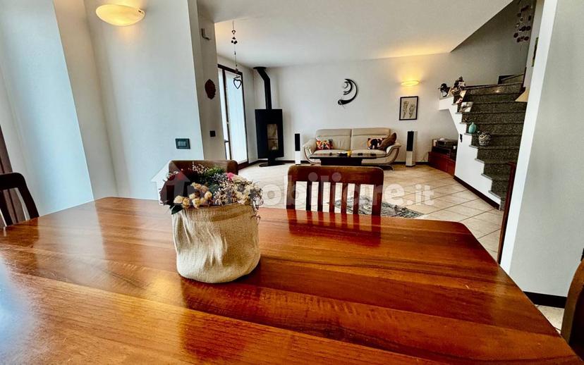 Villa a schiera 5 locali, buono stato, Frattina, Pravisdomini — foto 5 di 31