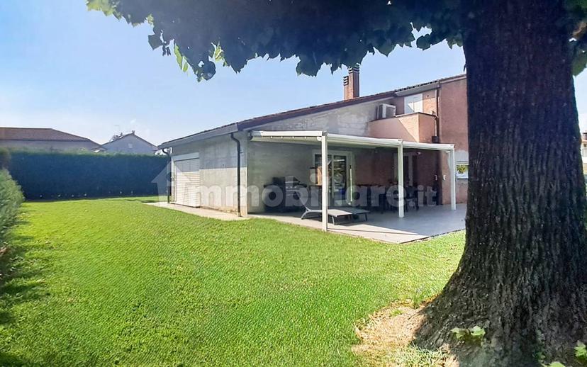 Terratetto unifamiliare via Giuseppe Verdi 23, Centro, Monticello Conte Otto — foto 24 di 51