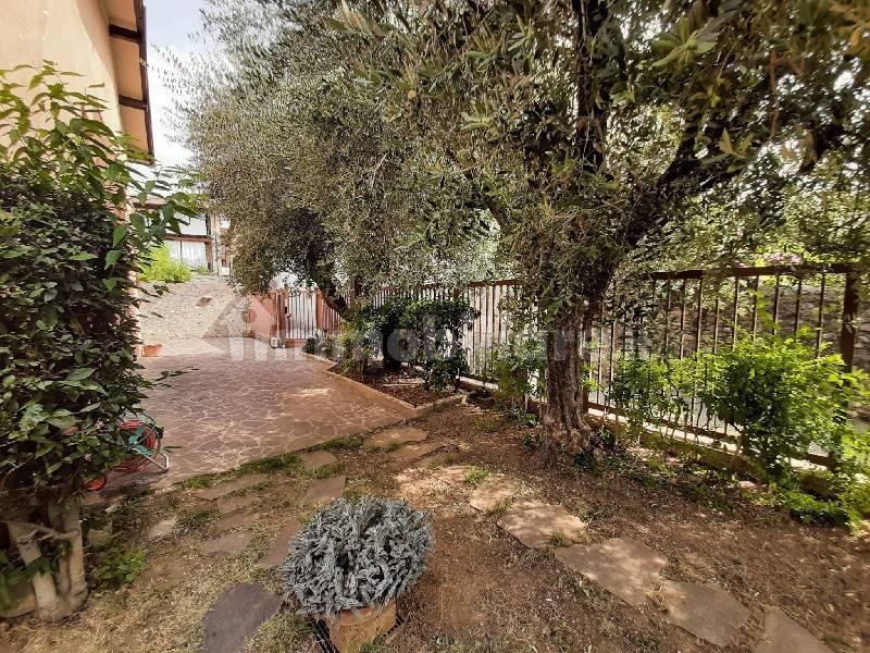 Villa unifamiliare via dei pescatori, Centro, San Felice del Benaco