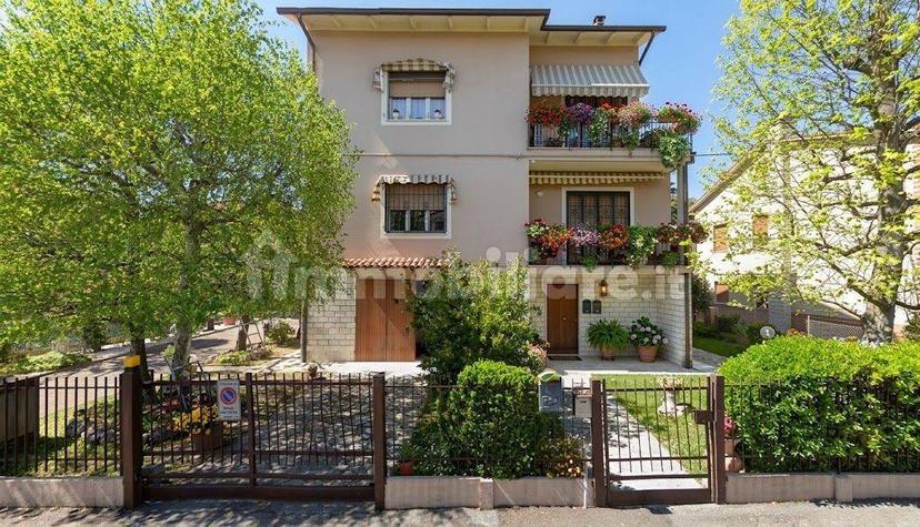 Villa bifamiliare via Luigi Bleriot 26, Ronco, Forlì — foto 7 di 12