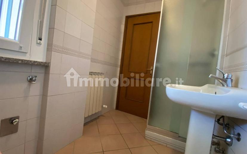Trilocale via Ombrone, Olgiate Olona — foto 9 di 39