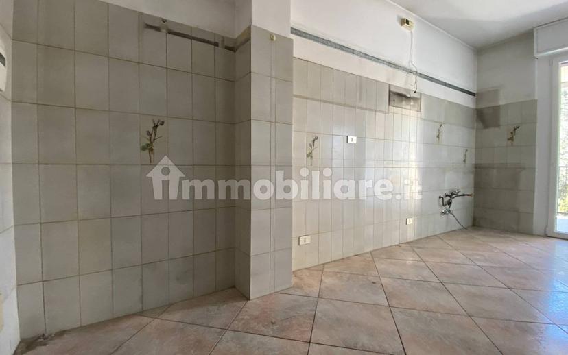 Trilocale via Luigi Morelli, Castellanza — foto 27 di 39