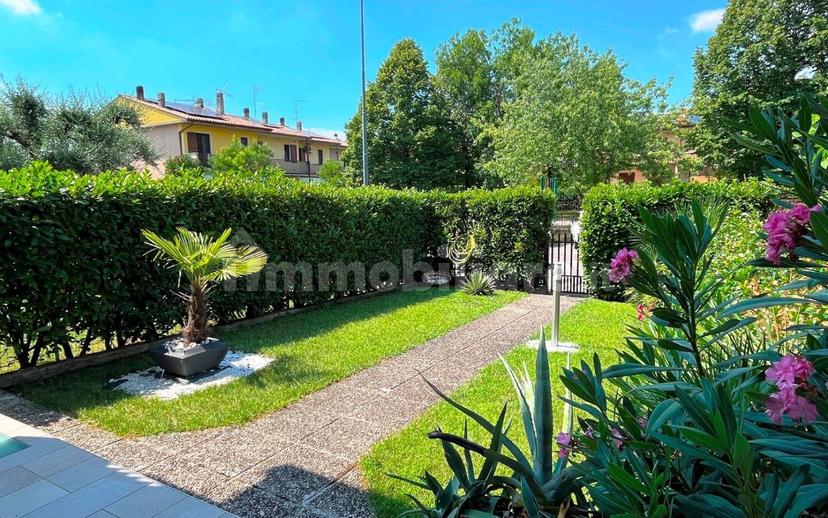 Villa unifamiliare via Grazia Deledda, 25, Palazzolo, San Giorgio in Salici, Sona — foto 11 di 61