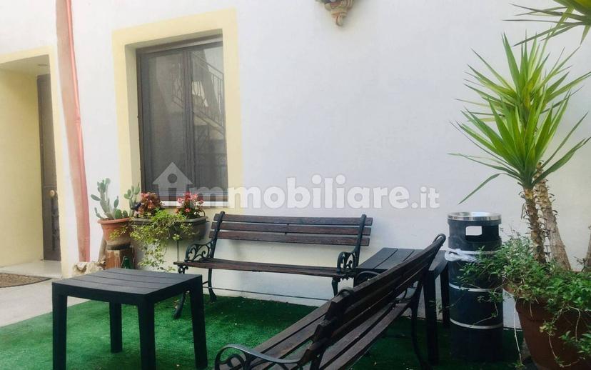 Bilocale Vico Coronelle 25, Centro, Galatone — foto 2 di 12