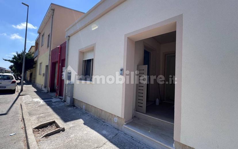 Trilocale via Ales, Centro, Oristano — foto 8 di 11