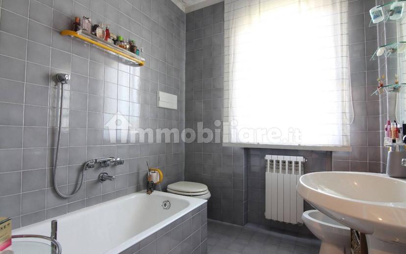 Villa unifamiliare via Grazia Deledda, 25, Palazzolo, San Giorgio in Salici, Sona — foto 30 di 61