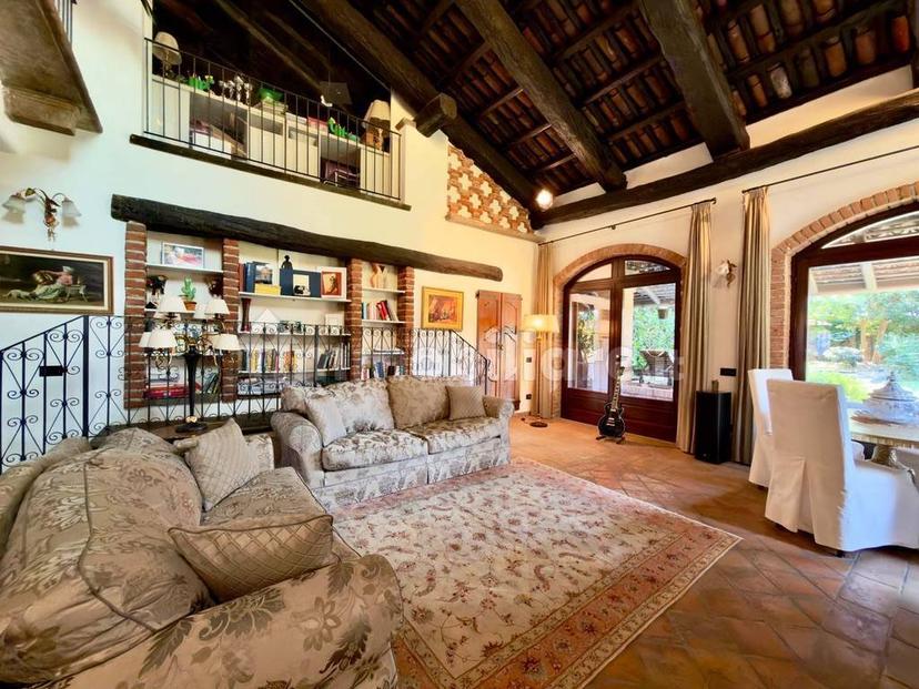 Villa unifamiliare vicolo Privato Tolmezzo 4, Galliate — foto 4 di 43