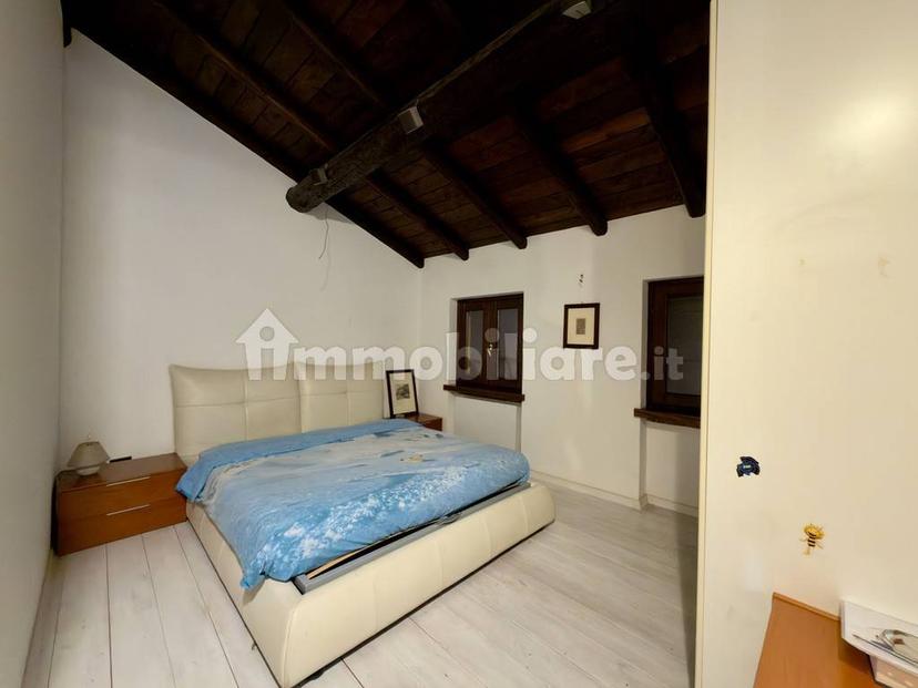 Villa unifamiliare vicolo Privato Tolmezzo 4, Galliate — foto 2 di 43
