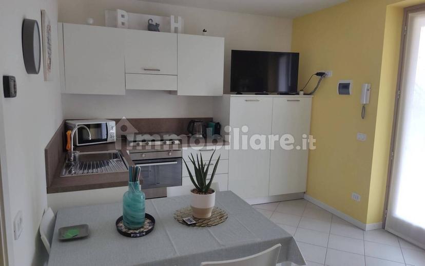 Villa a schiera via Belvedere 3, Centro, Parzanica