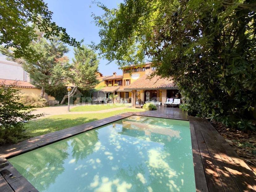 Villa unifamiliare vicolo Privato Tolmezzo 4, Galliate — foto 3 di 43