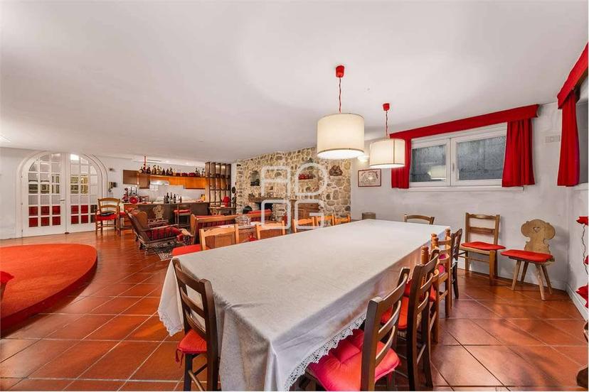 Villa unifamiliare via Marconi, Desenzano Centro, Desenzano del Garda — foto 23 di 56