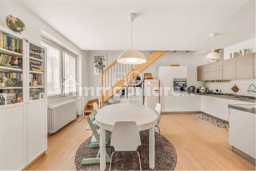 Villa unifamiliare via Marconi, Desenzano Centro, Desenzano del Garda — foto 22 di 56